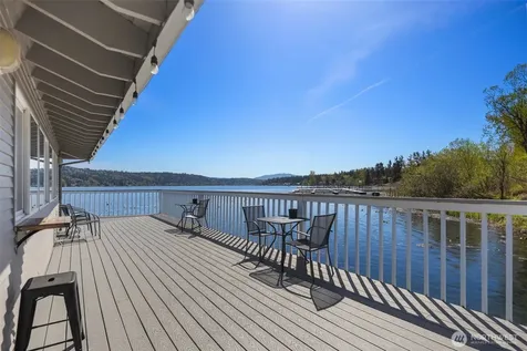 17302 NE 45th Street Redmond WA 98052