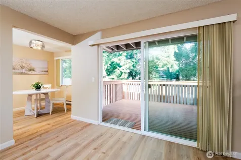 17302 NE 45th Street Redmond WA 98052