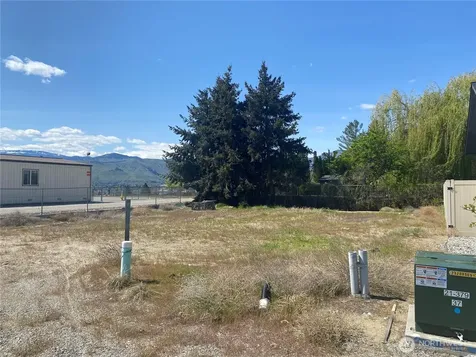 116 Harold Street NE East Wenatchee WA 98802