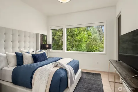 9622 Slater Avenue NE Kirkland WA 98033