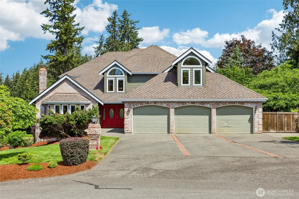 23200 SE 253rd Place Maple Valley WA 98038