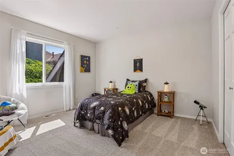 23200 SE 253rd Place Maple Valley WA 98038