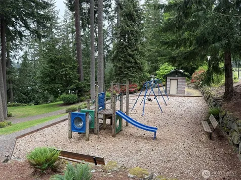 23200 SE 253rd Place Maple Valley WA 98038