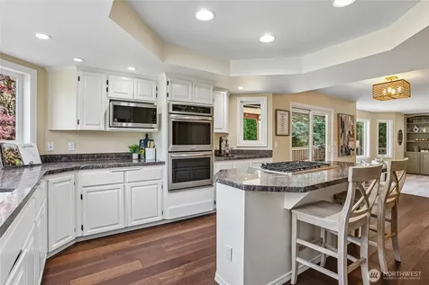 23200 SE 253rd Place Maple Valley WA 98038