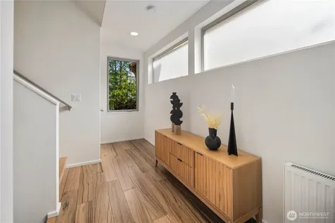 929 14th Avenue Seattle WA 98122