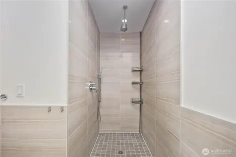 929 14th Avenue Seattle WA 98122