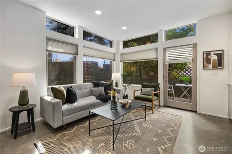 929 14th Avenue Seattle WA 98122