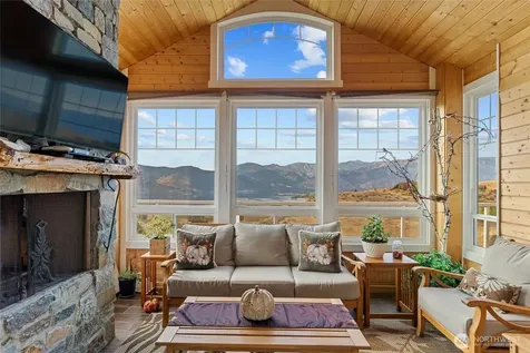 357 Lakayuse Road Manson WA 98831