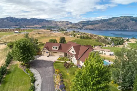 357 Lakayuse Road Manson WA 98831