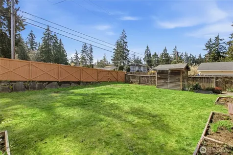 5514 Firwood Drive Lynnwood WA 98036