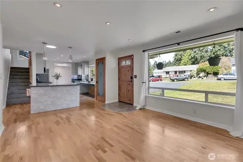 5514 Firwood Drive Lynnwood WA 98036