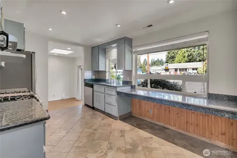5514 Firwood Drive Lynnwood WA 98036