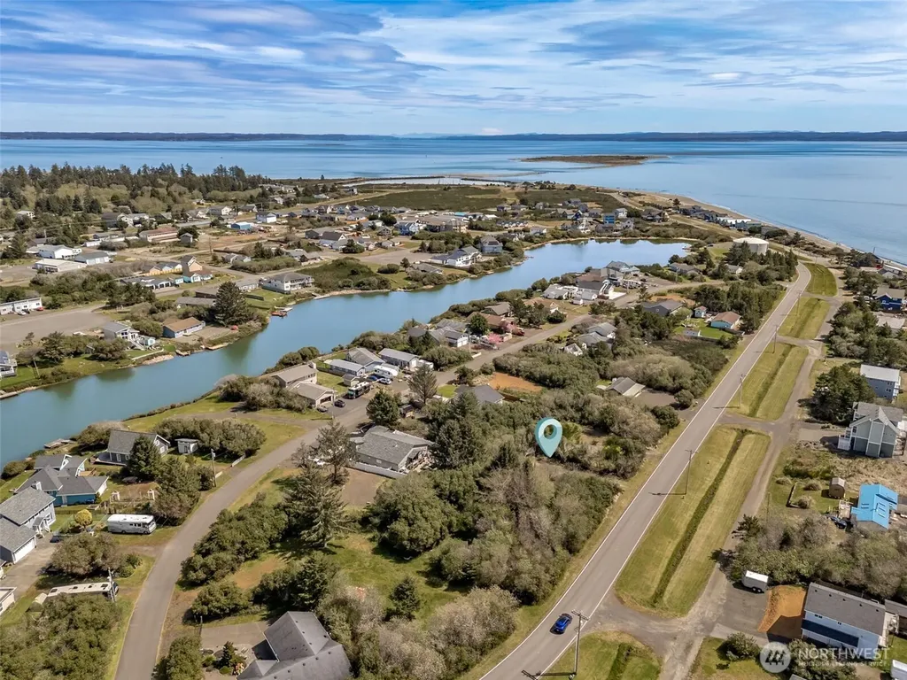 148 Marine View Drive SE Ocean Shores WA 98569