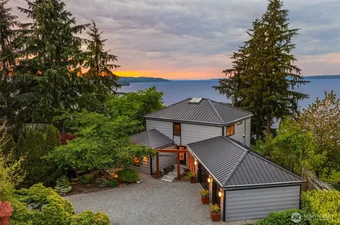 6814 SW Maury Park Road Vashon WA 98070