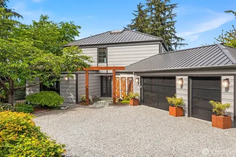6814 SW Maury Park Road Vashon WA 98070
