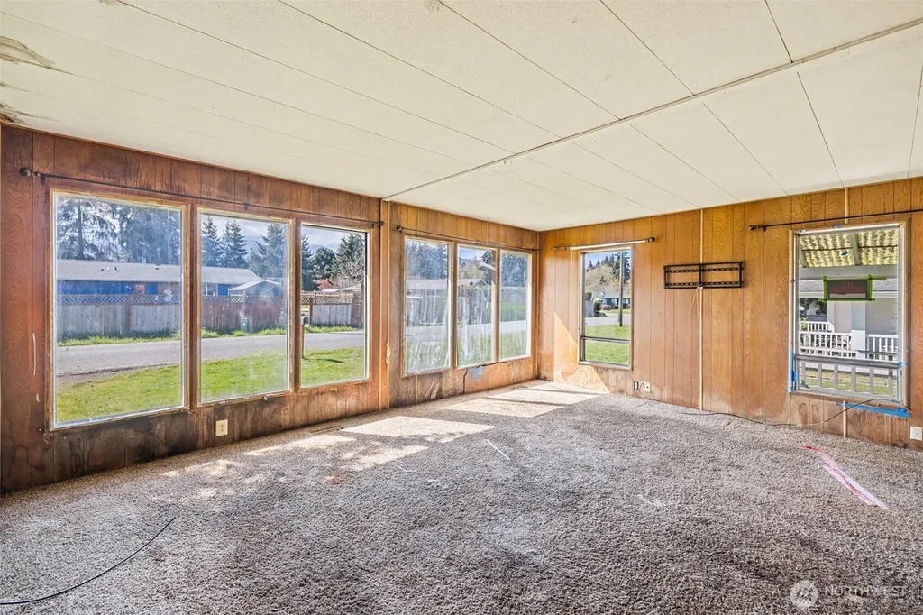 30 Marsden Road Port Angeles WA 98362