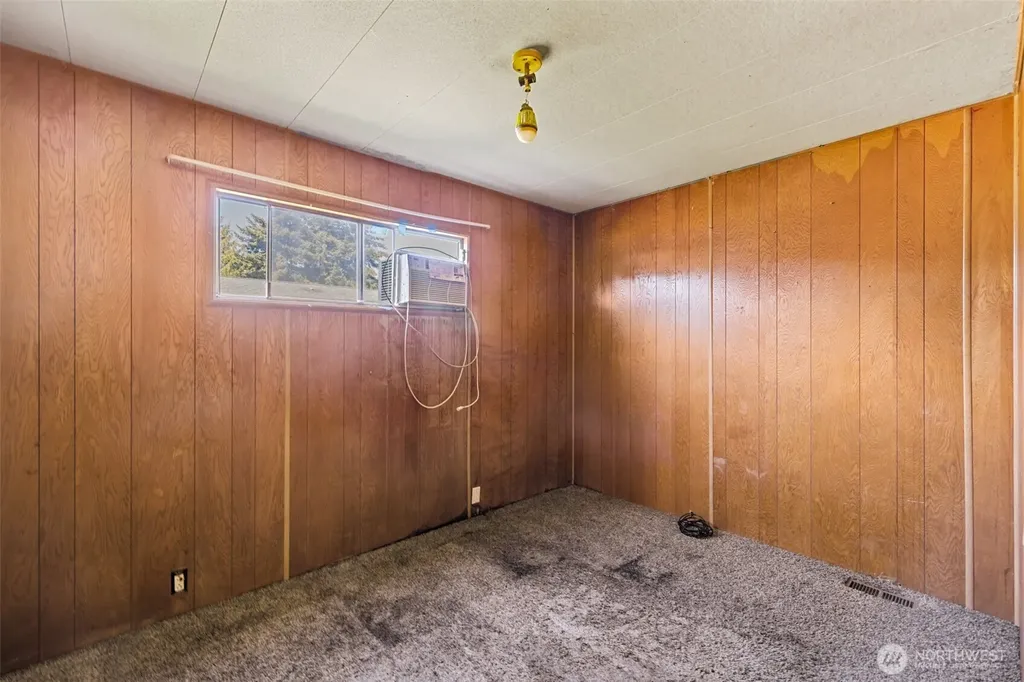 30 Marsden Road Port Angeles WA 98362