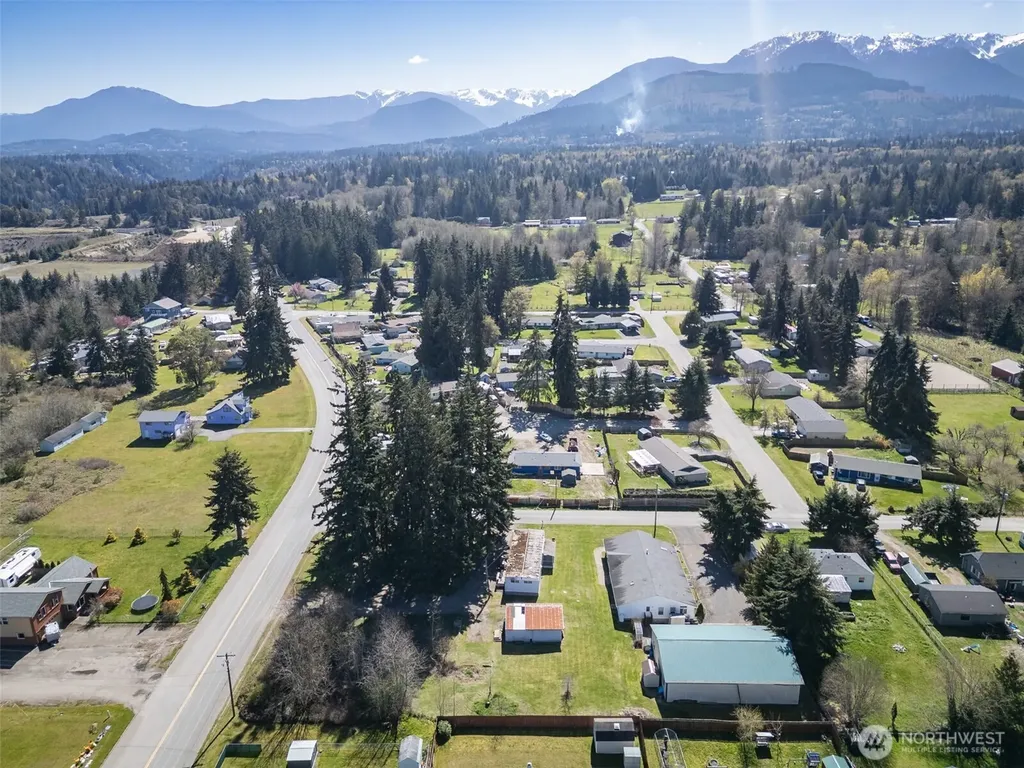 30 Marsden Road Port Angeles WA 98362