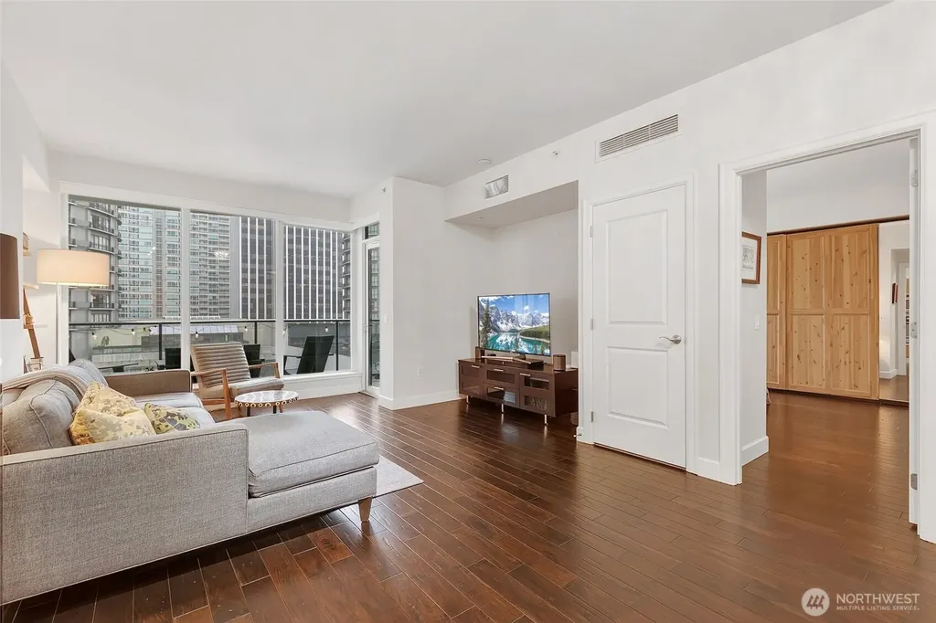 1920 4th Avenue Seattle WA 98101