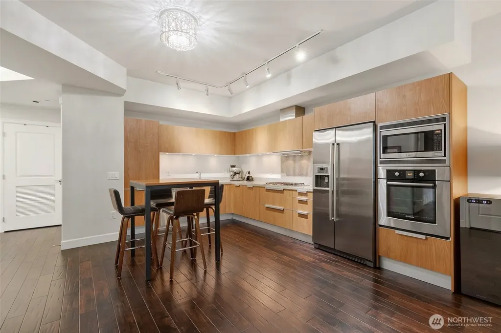 1920 4th Avenue Seattle WA 98101