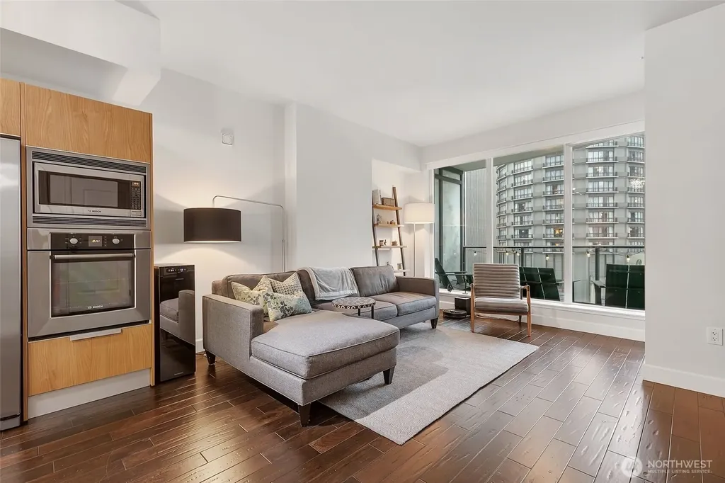 1920 4th Avenue Seattle WA 98101