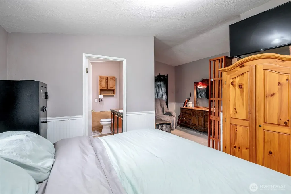 14919 24th Street SW Lakebay WA 98349
