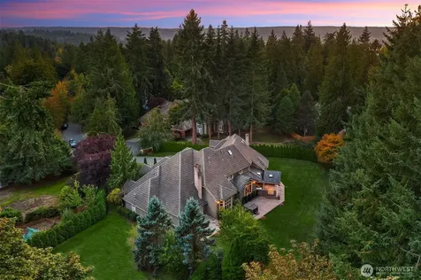 20450 NE 71st Street Redmond WA 98053