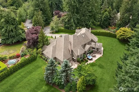 20450 NE 71st Street Redmond WA 98053