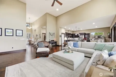 20716 107th Street SE Snohomish WA 98290