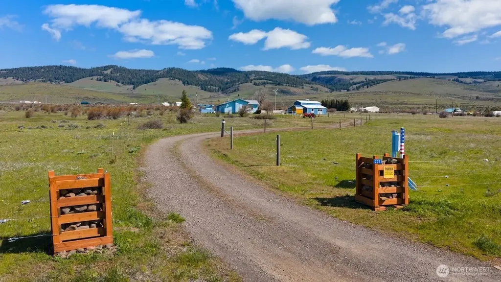 221 Upper Green Canyon Road Ellensburg WA 98926