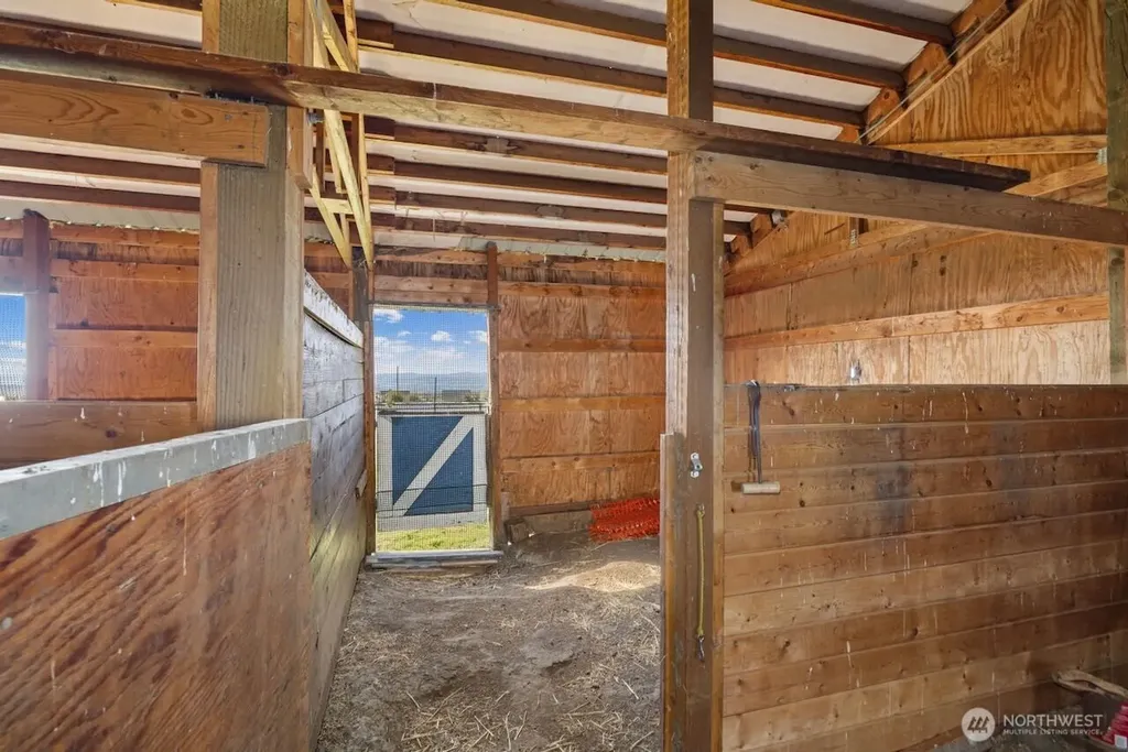 221 Upper Green Canyon Road Ellensburg WA 98926