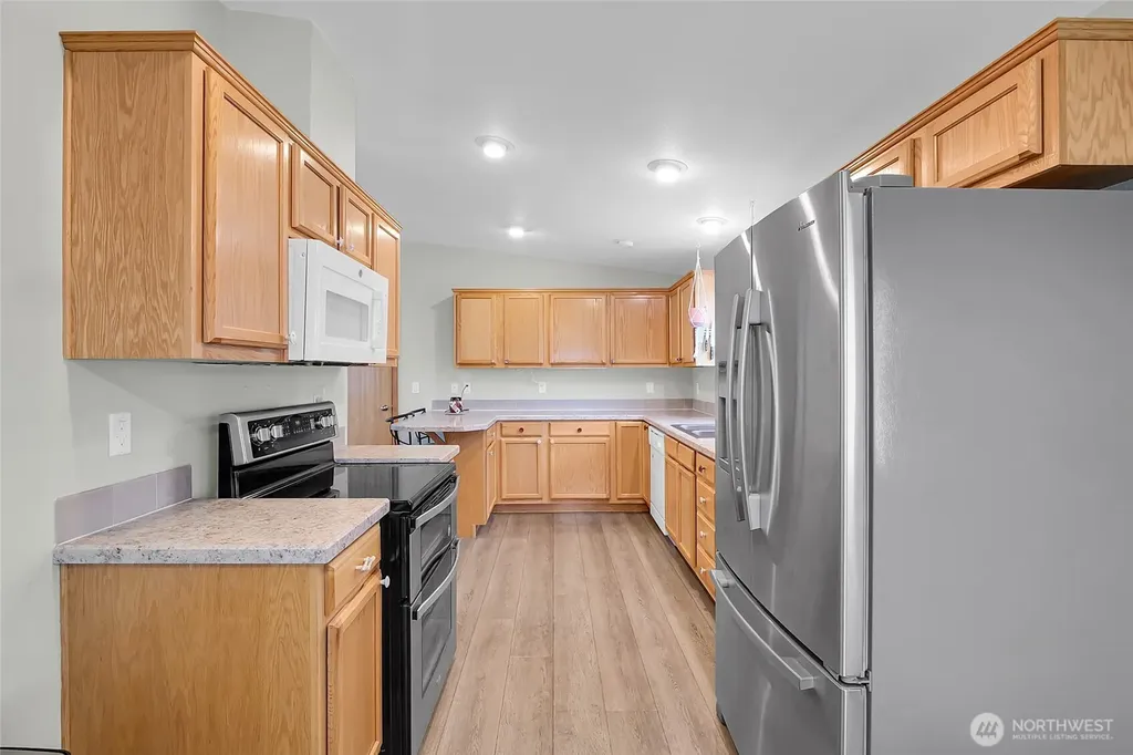 1701 E Burr Avenue Moses Lake WA 98837