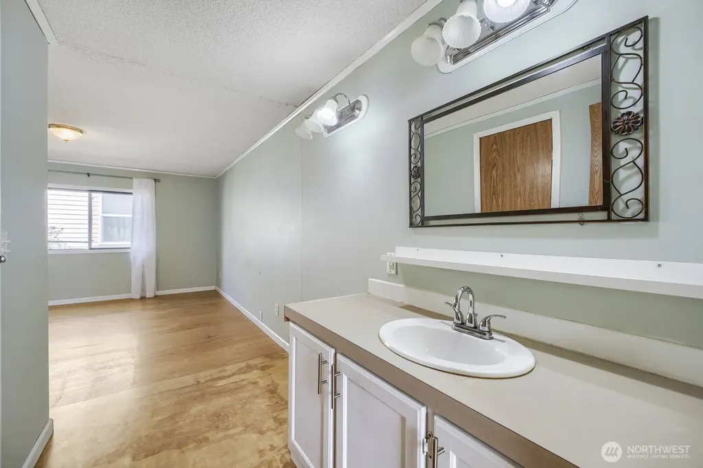 2611 S 288th Street Federal Way WA 98003
