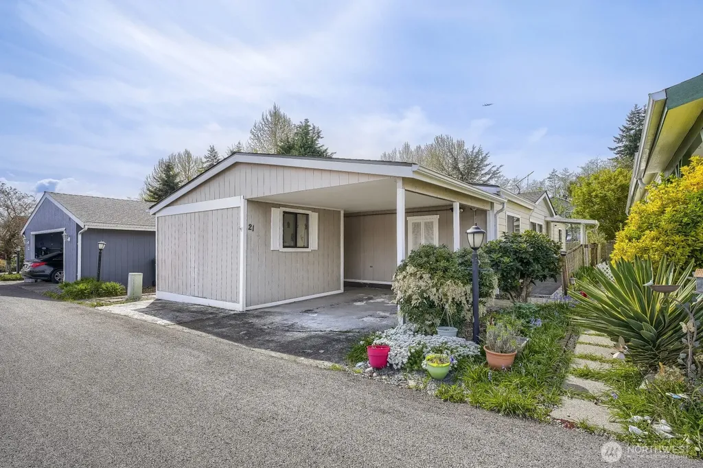 2611 S 288th Street Federal Way WA 98003