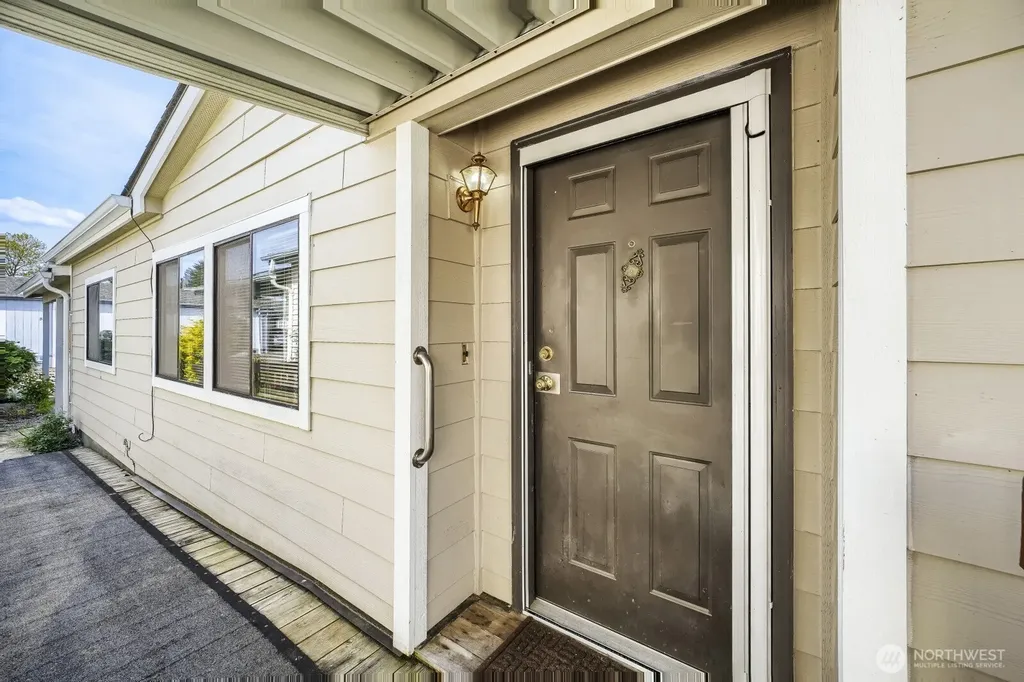 2611 S 288th Street Federal Way WA 98003