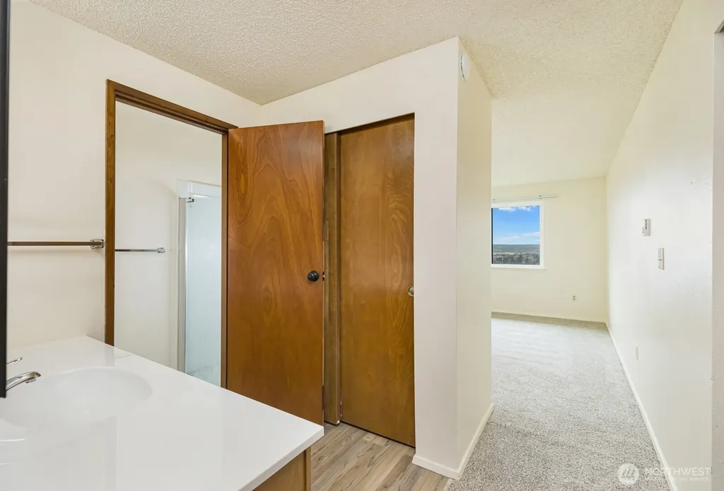 3370 Narrows View Lane NE Bremerton WA 98310