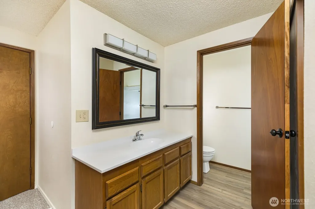3370 Narrows View Lane NE Bremerton WA 98310