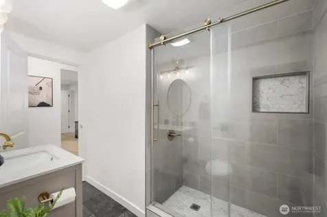7132 34th Avenue SW Seattle WA 98126