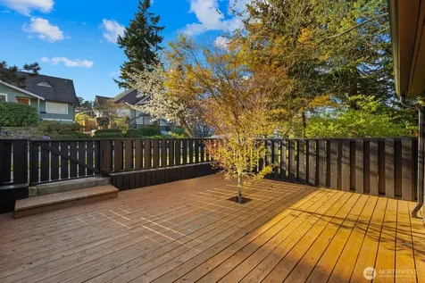 7132 34th Avenue SW Seattle WA 98126