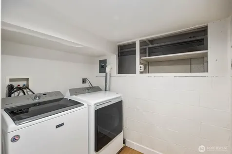 7132 34th Avenue SW Seattle WA 98126