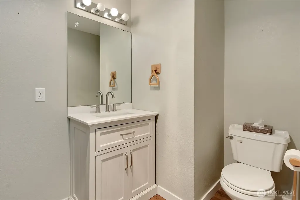5721 99th Street Ct E Puyallup WA 98373