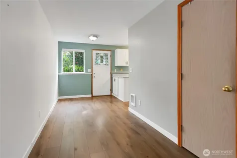 5721 99th Street Ct E Puyallup WA 98373