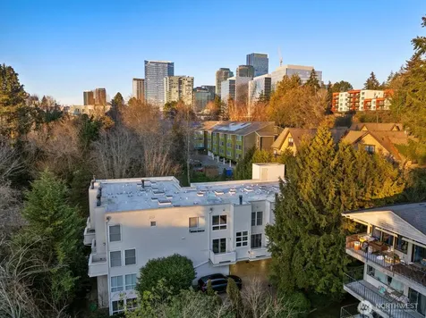 10237 SE 3rd Street Bellevue WA 98004