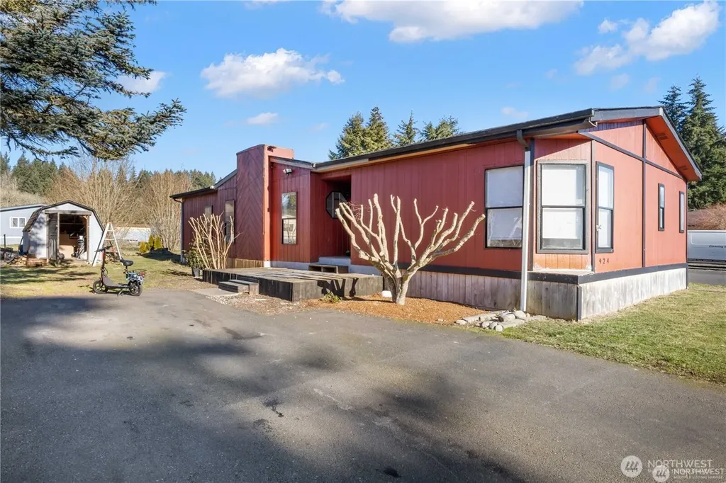 924 Lincoln Avenue E Tenino WA 98589