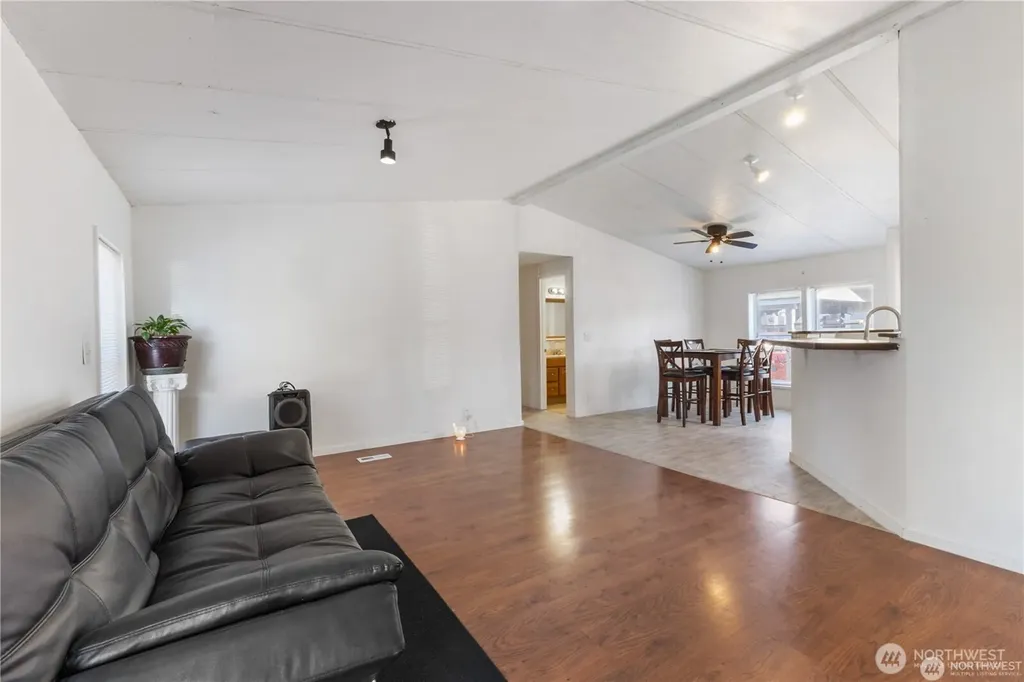 924 Lincoln Avenue E Tenino WA 98589