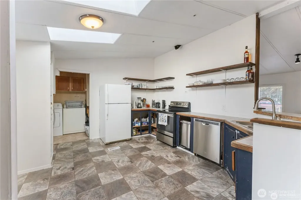 924 Lincoln Avenue E Tenino WA 98589