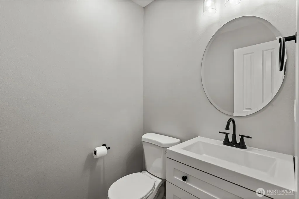 1925 199th Street E Spanaway WA 98387