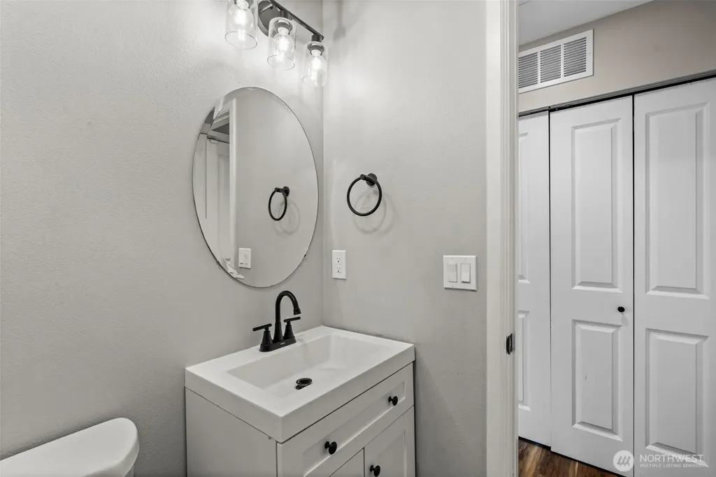 1925 199th Street E Spanaway WA 98387