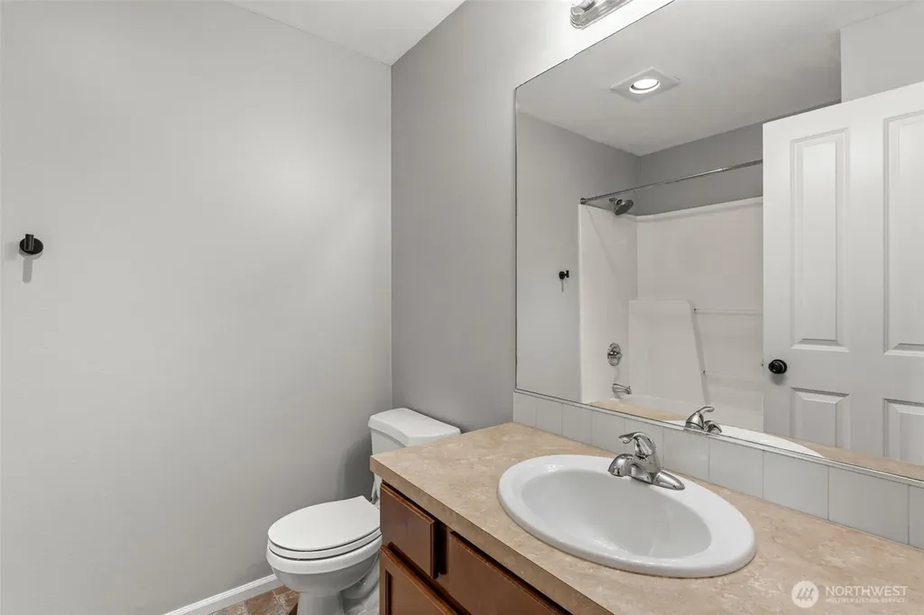 1925 199th Street E Spanaway WA 98387