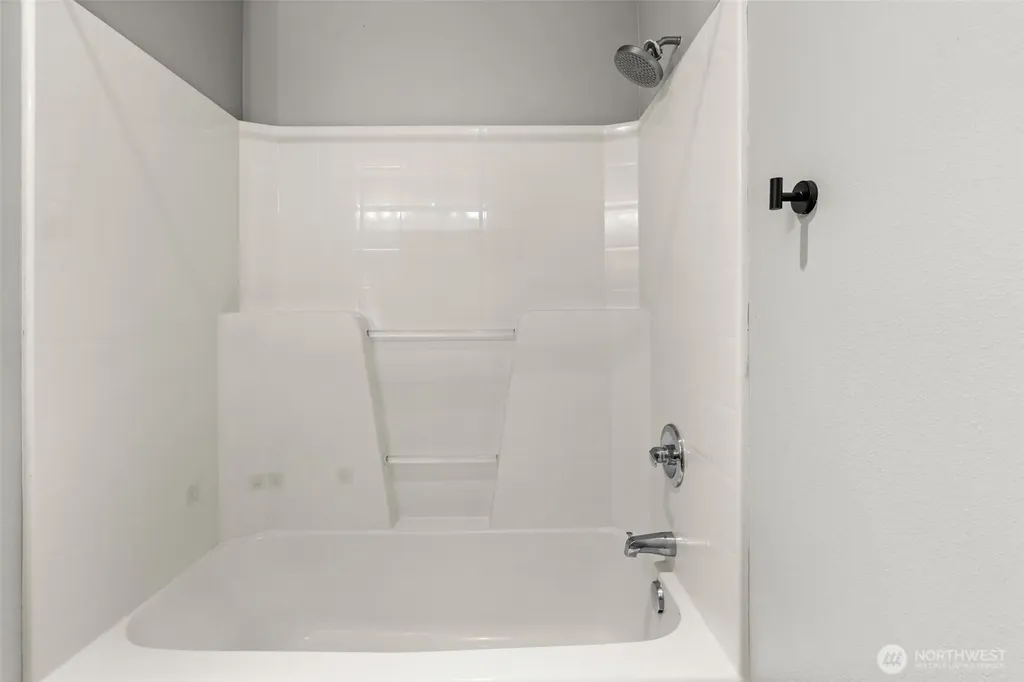 1925 199th Street E Spanaway WA 98387